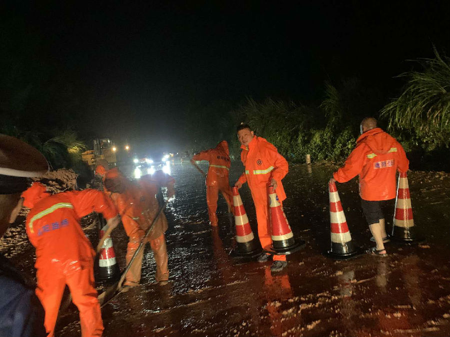 1.jpg a0f75ad29a4490aa45ec6f3347a8836b.jpg