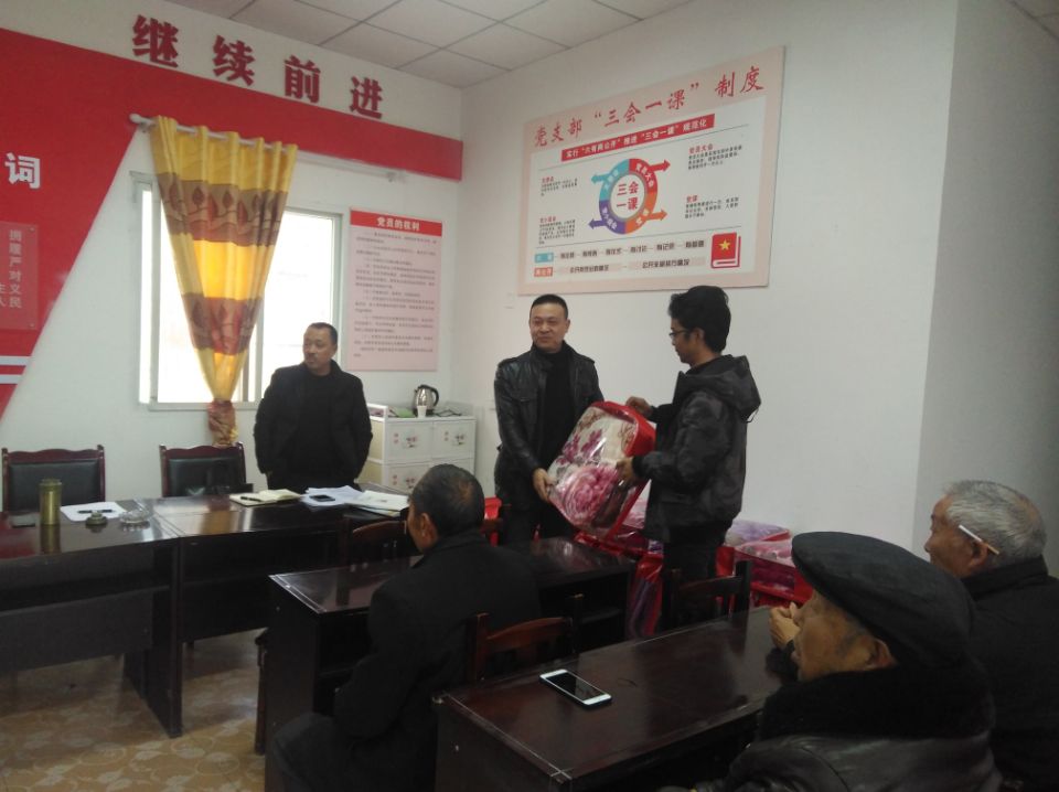 支部結(jié)對共建 黨建引領攻堅2.jpg c04372bb446ad25d856603f4af34ad41.jpg