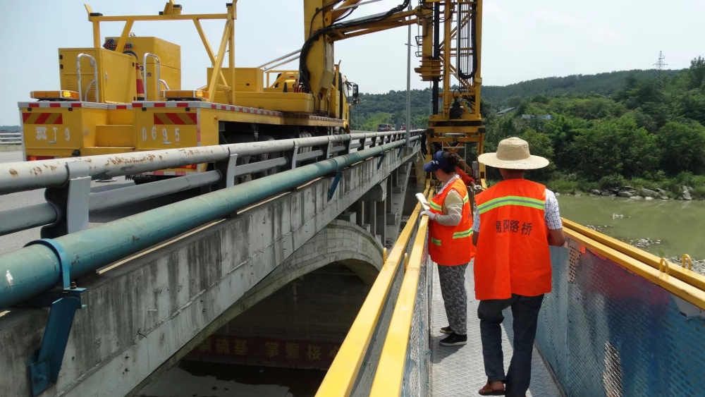 橋梁檢測(cè)(路橋).jpg_temp_副本.jpg 橋梁檢測(cè)(路橋).jpg_temp_副本.jpg